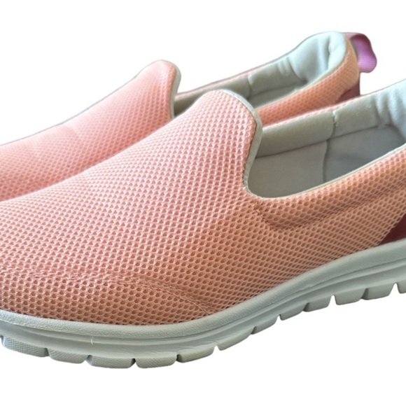 Paredes Danu women cushioned pink mesh comfort slip on shoes size 7.5 - Picture 10 of 11